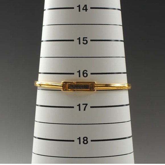 Stunning Gucci RARE VINTAGE watch 14k Gold Plated - Picture 7 of 7